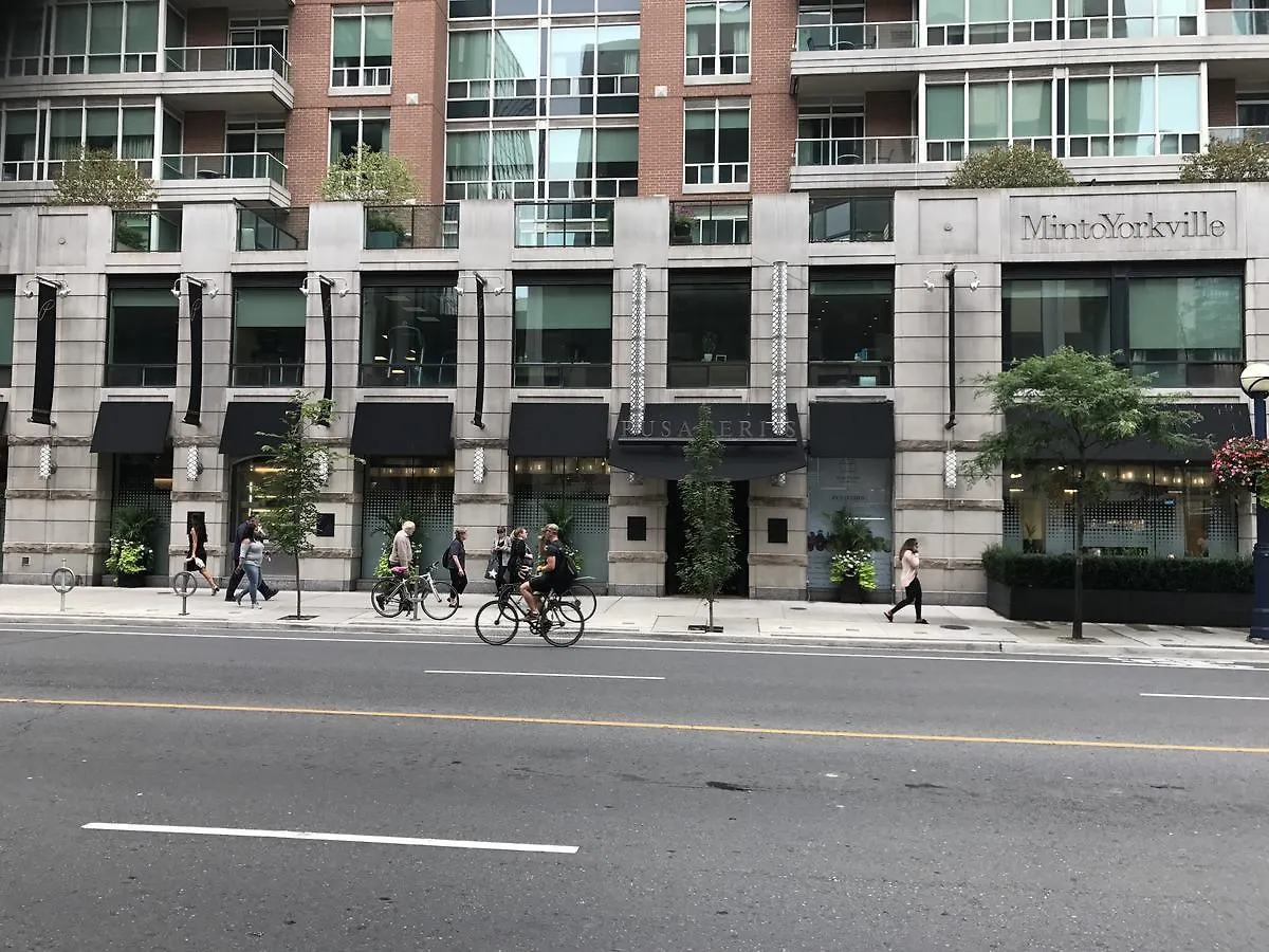 Jet Furnished Suites Toronto Apartment