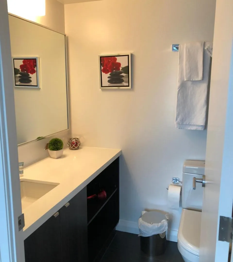 Jet Furnished Suites Toronto Canada