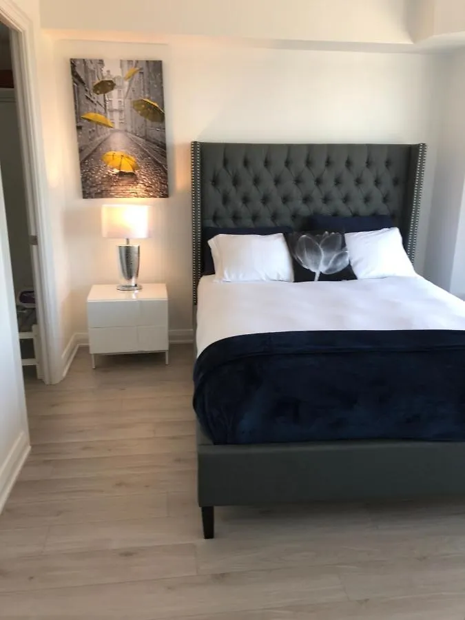 Jet Furnished Suites Toronto Apartment